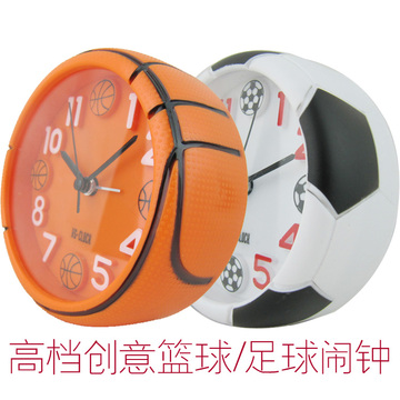 创意时尚运动风格篮球足球闹钟 3D立体数字 精美时尚学生礼品闹钟